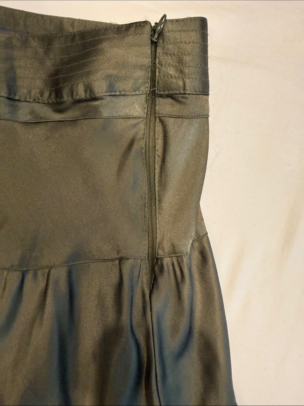Liz Claiborne Bronze Satin Tiered Maxi Skirt Large Boho Chic - Picture 3 of 4